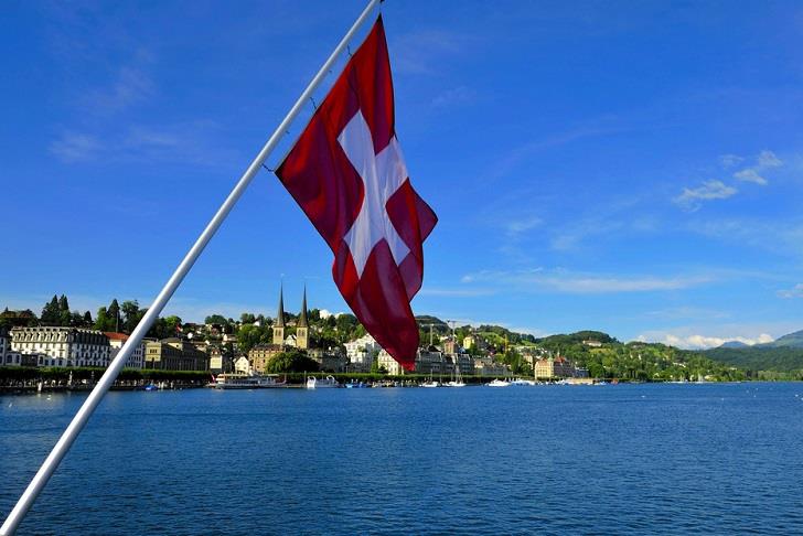 瑞士Sylvac新工厂落成，丹青公司应邀参加